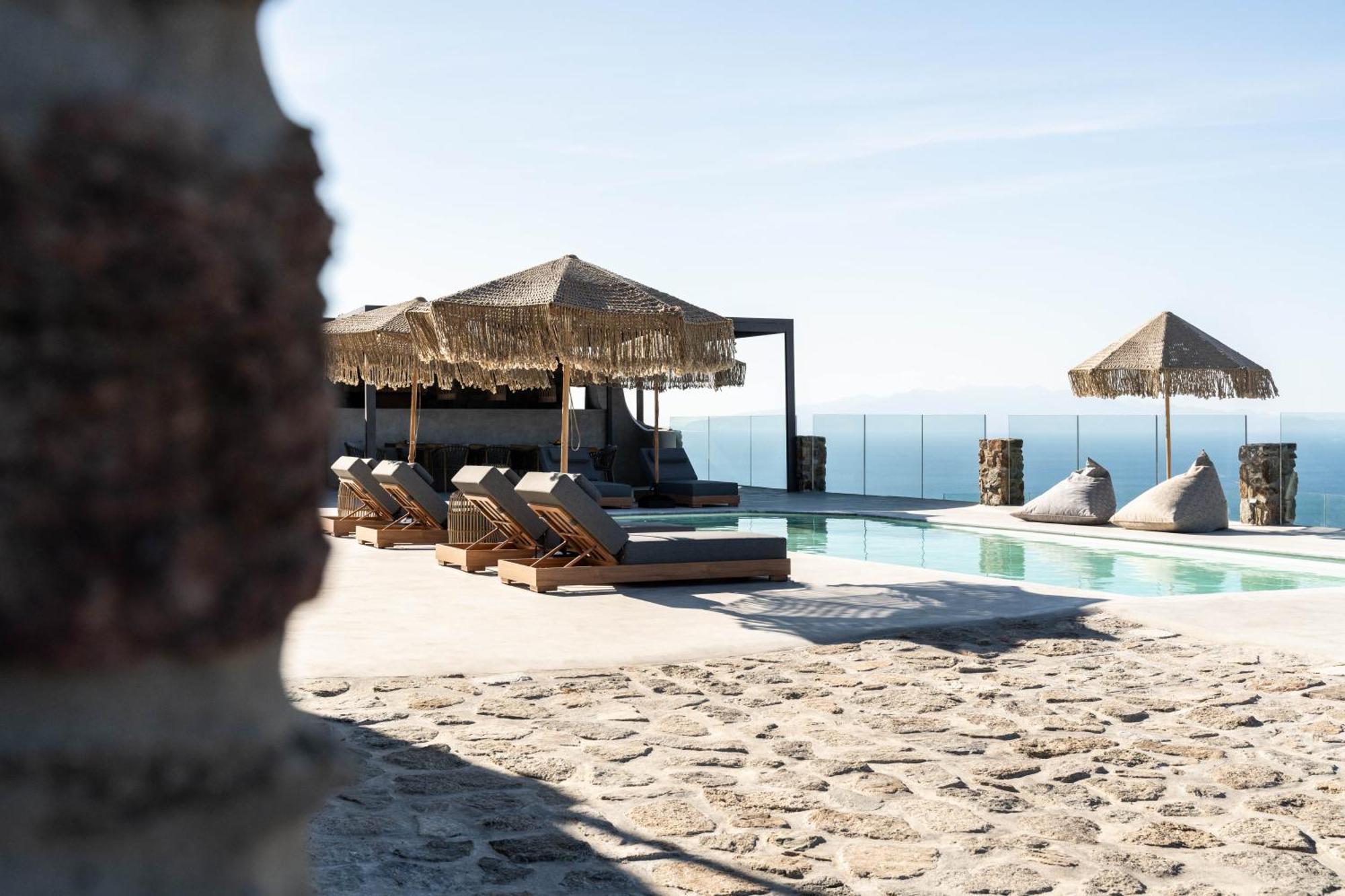 Makani Suites Ano Mera Exterior foto